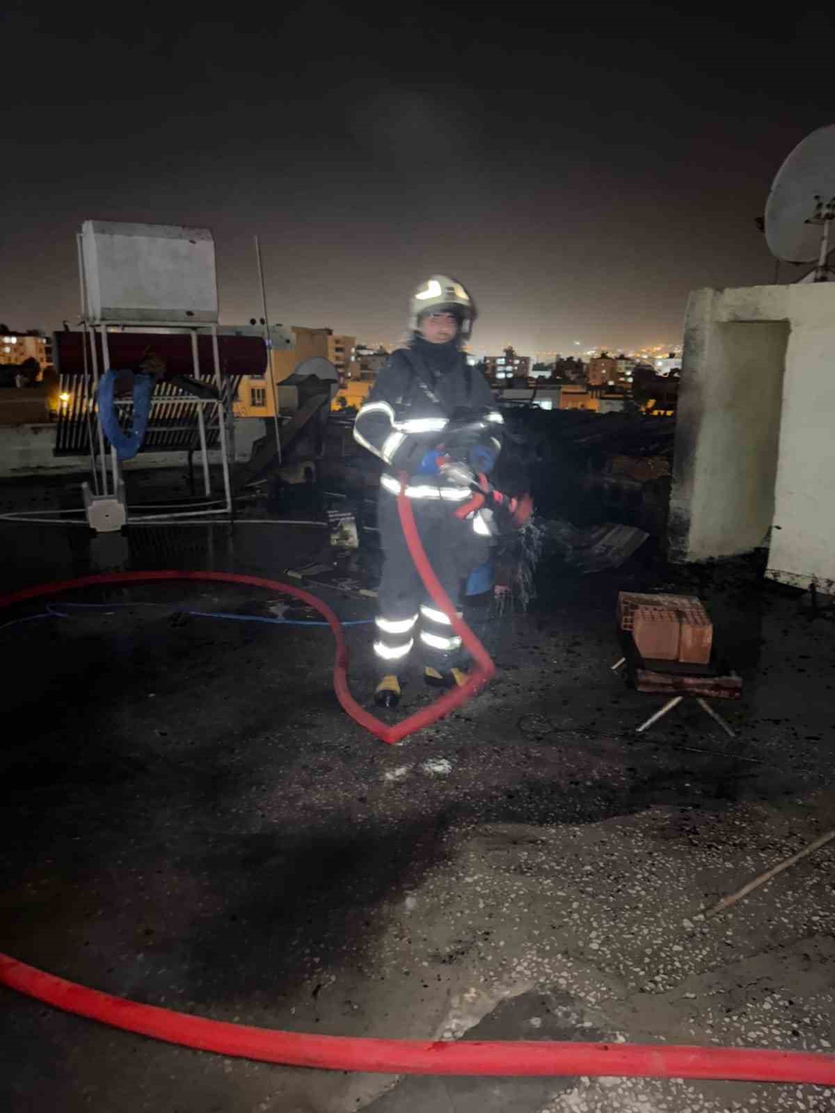 Mangal ateşi tüp patlamasına neden oldu