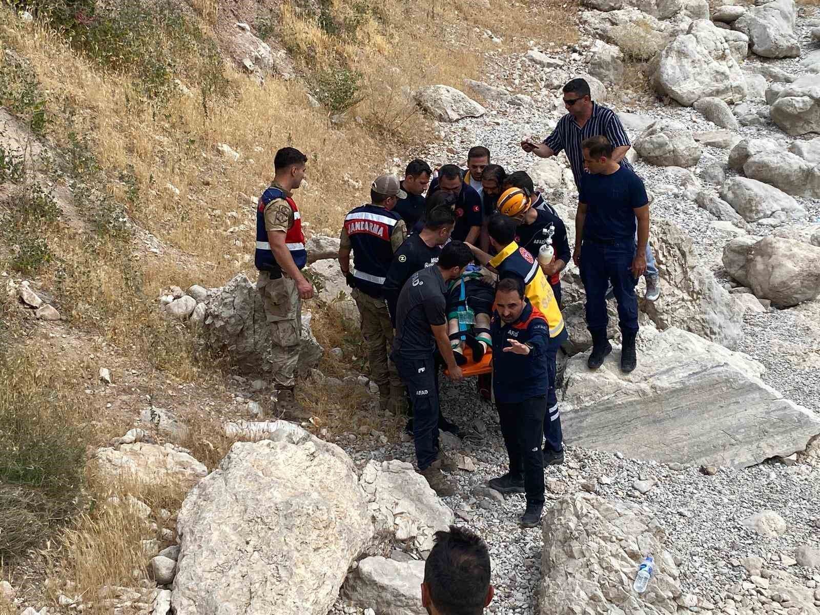 Van Gölü’ne giren 14 yaşındaki çocuk akıntıya kapılarak boğuldu