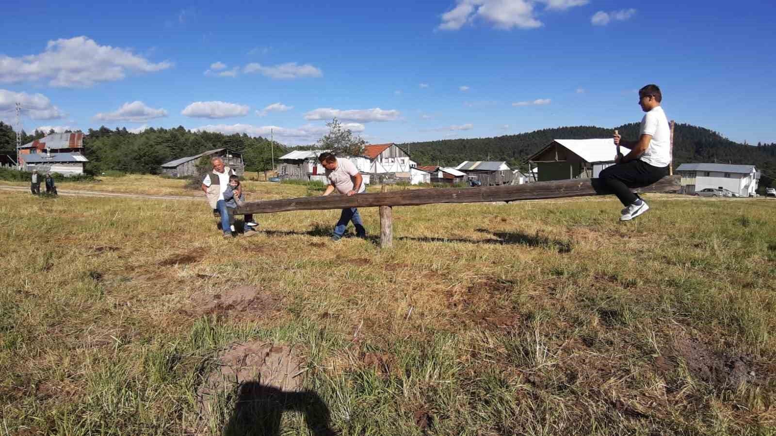 Yaylada unutulmaya yüz tutmuş eğlence: 