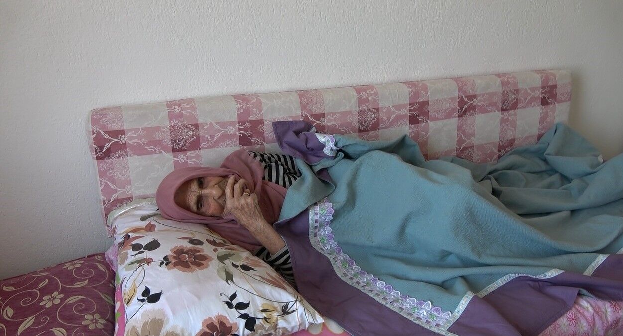 Tam 101 yaşında: 24 torunu var, torunun torununu gördü