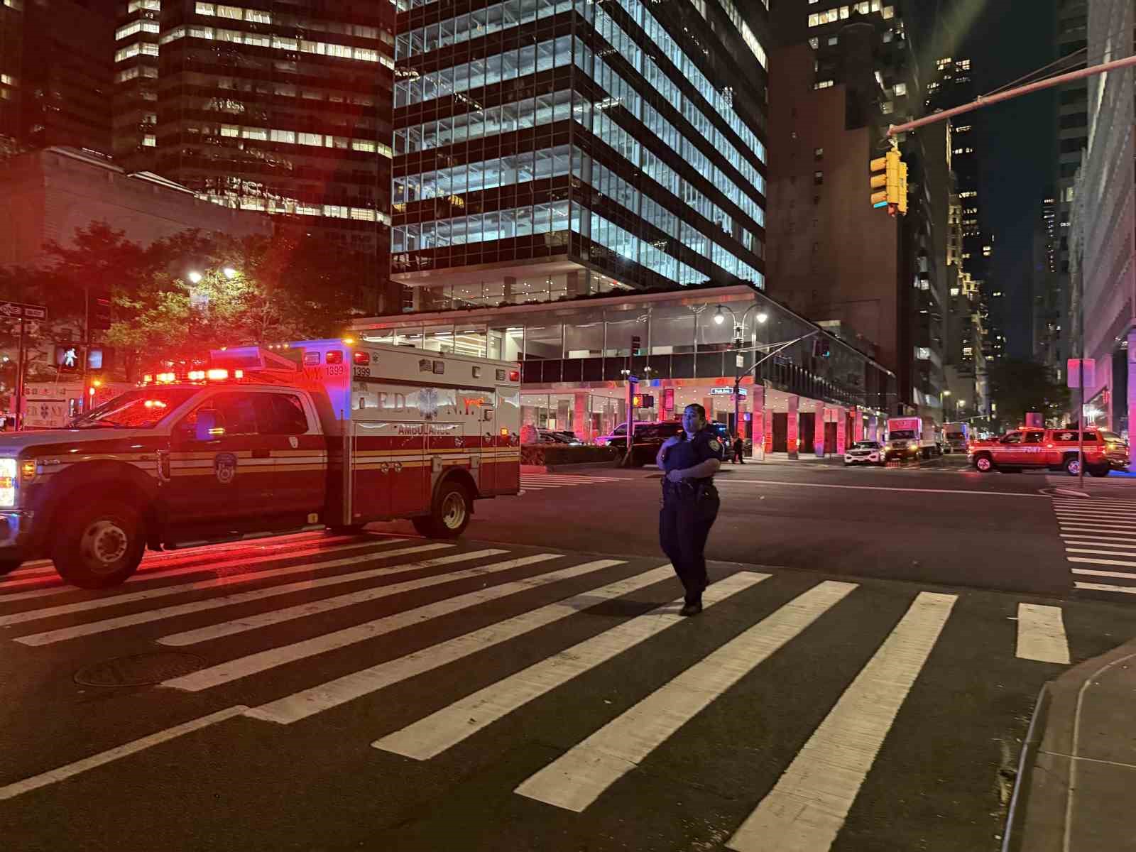 New York’ta gökdelende silahlı saldırı: 6 ölü