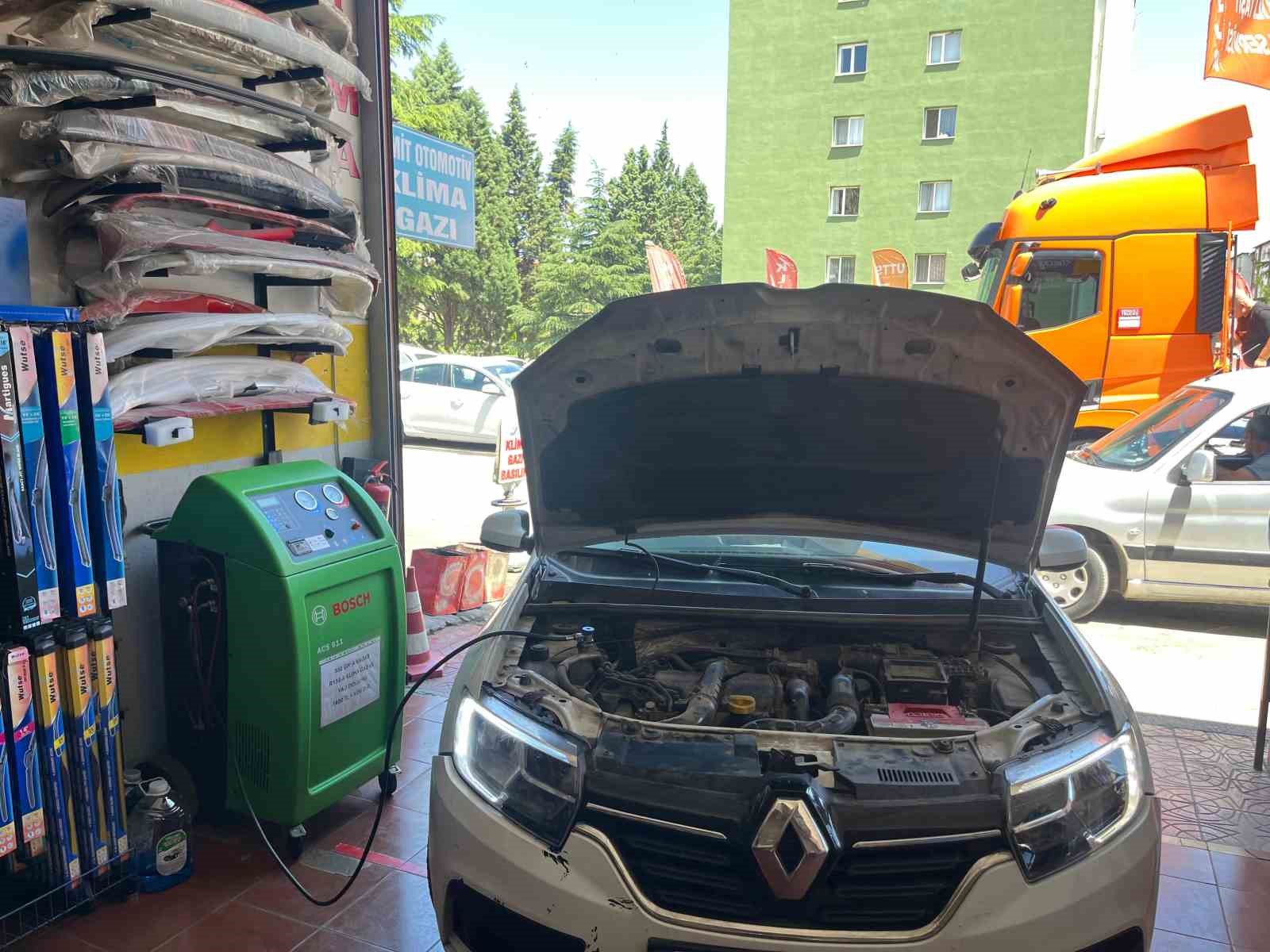 Araç klimalarını kontrol ettirmeyen vatandaşlara 100 katı masraf çıkıyor