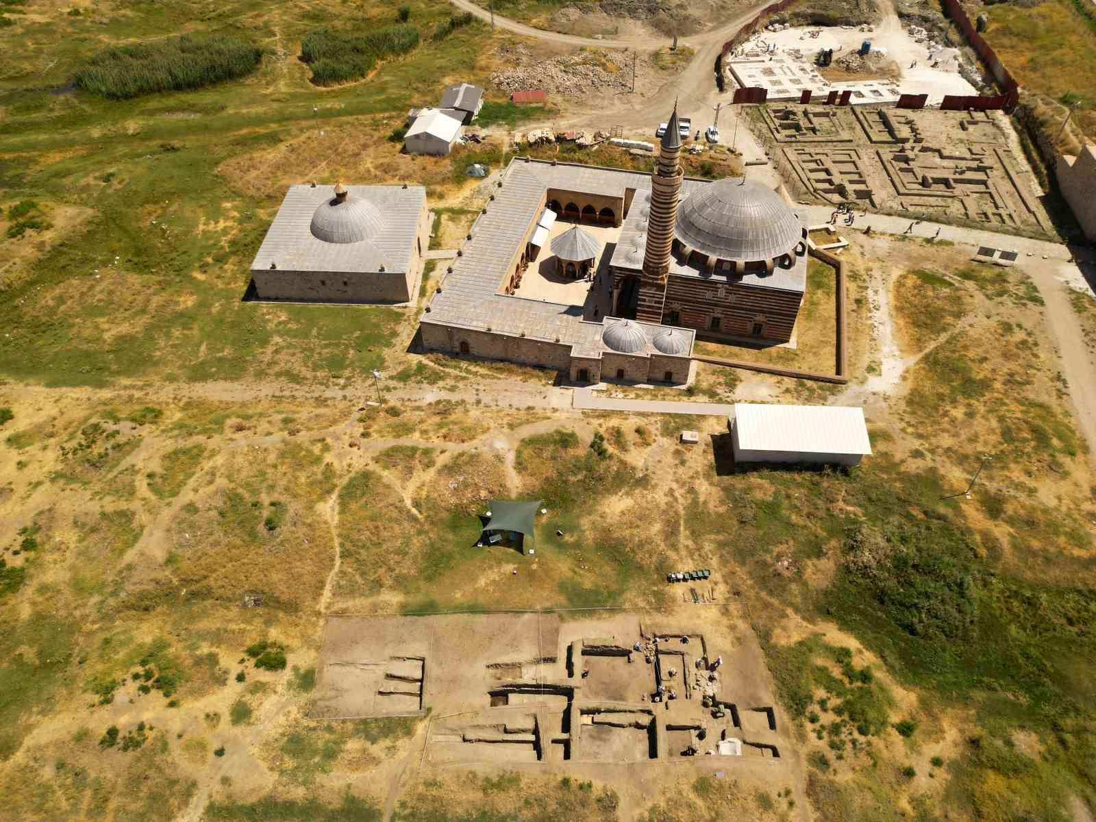 Eski Van Şehri’nde 1. Dünya Savaşı’nın izleri: Gülle ve çok sayıda mermi kovanı bulundu