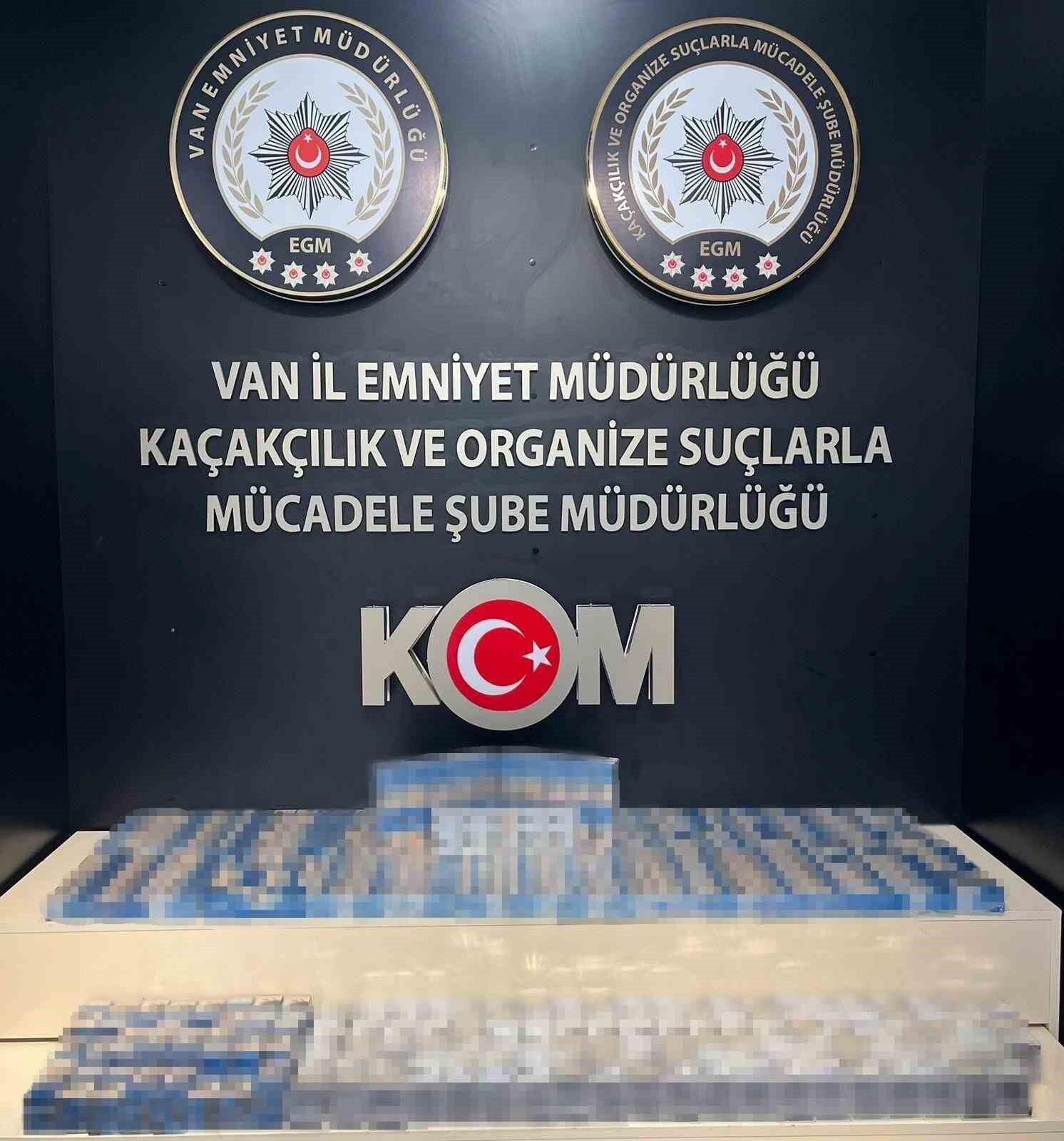 Van’da gümrük kaçağı malzemeleri ele geçirildi