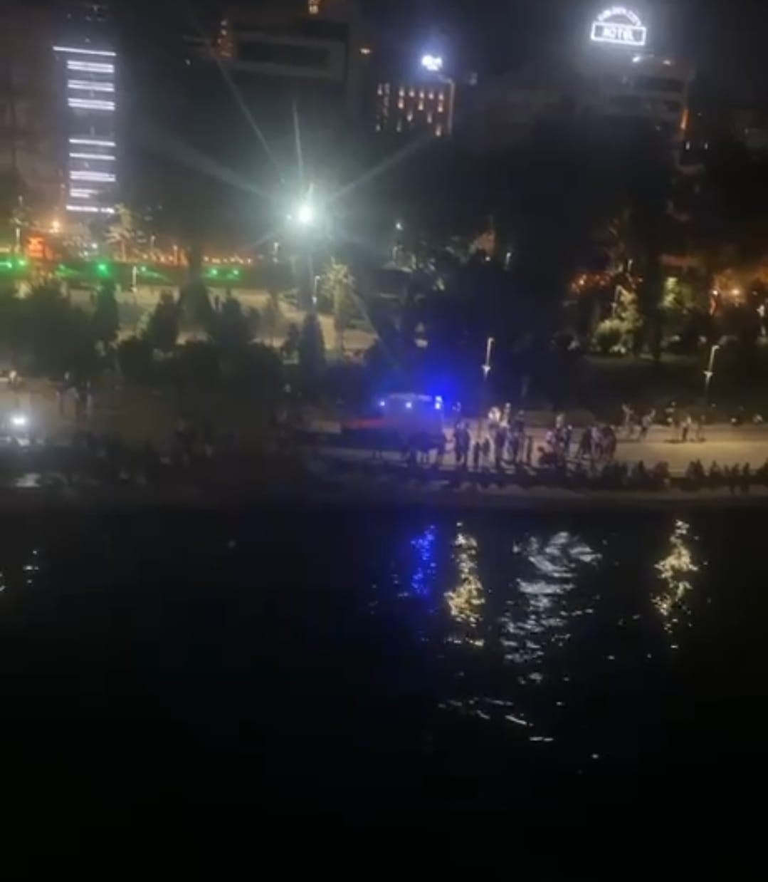 Haliç’te köprüden düşen şahıs için arama çalışmaları başlatıldı