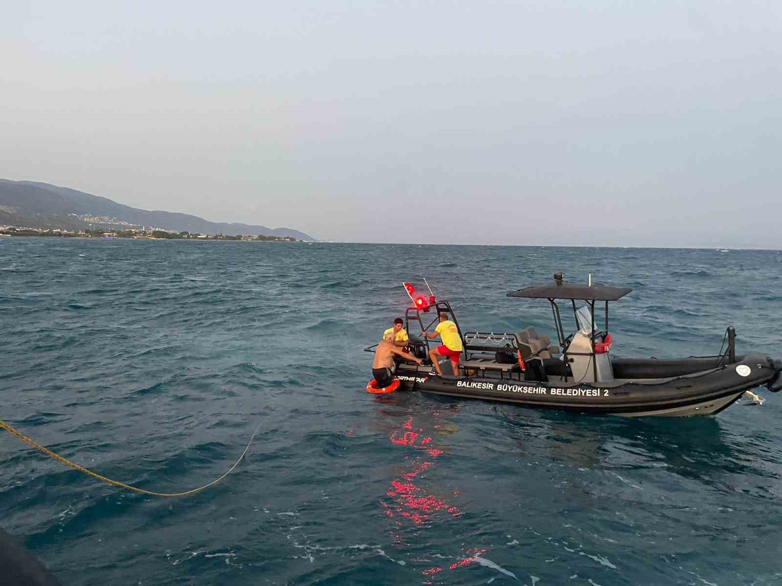 75 yaşındaki adam yüzmek için girdiği denizde kayboldu