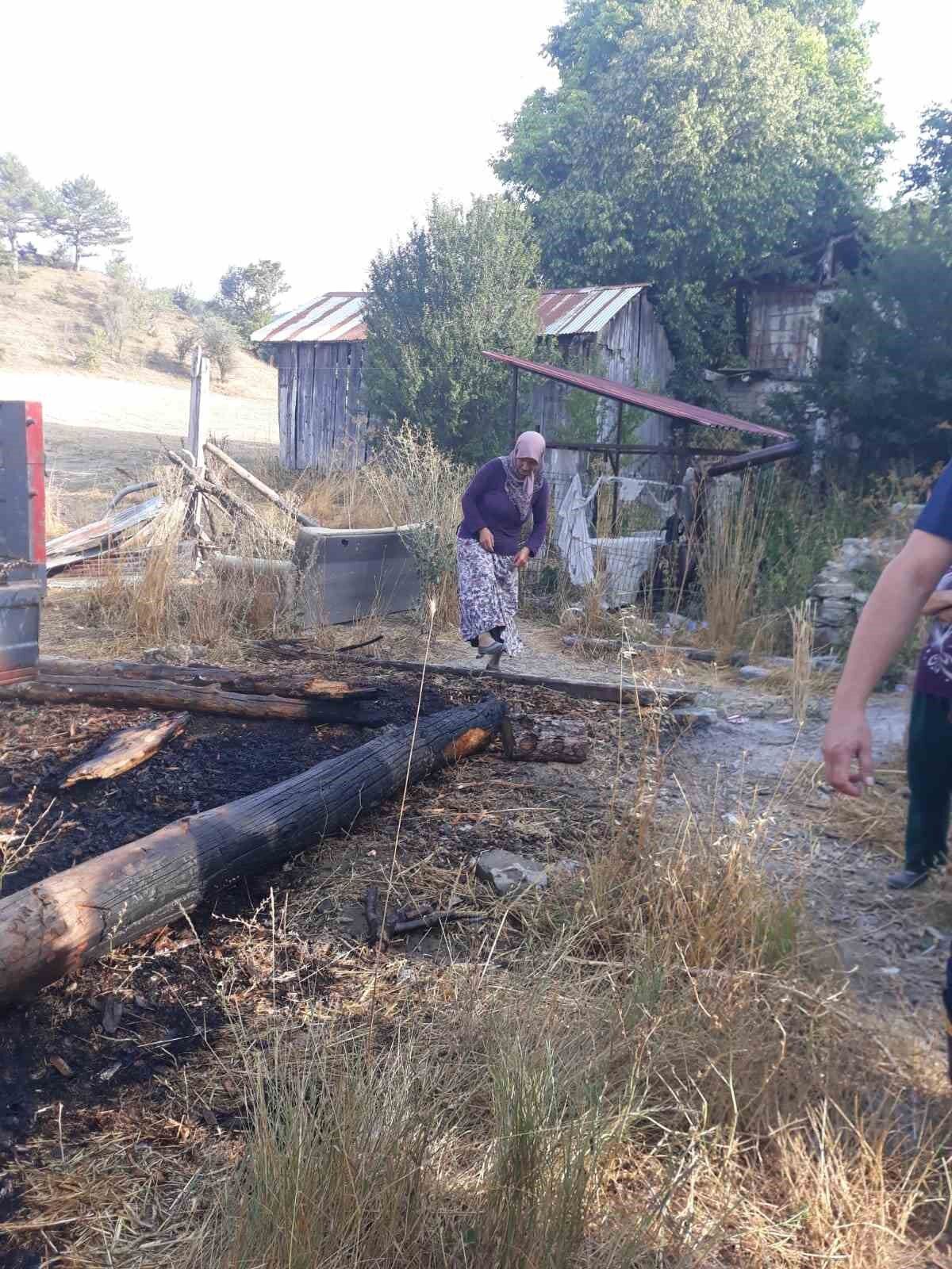 Otluk arazide çıkan yangın büyümeden söndürüldü