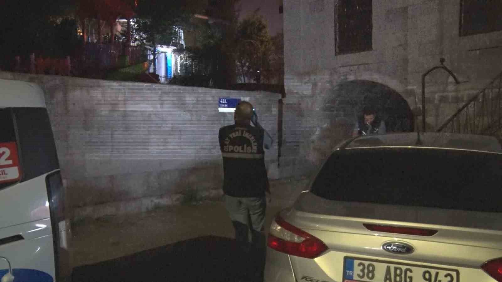 67 yaşındaki adam evinde ölü bulundu