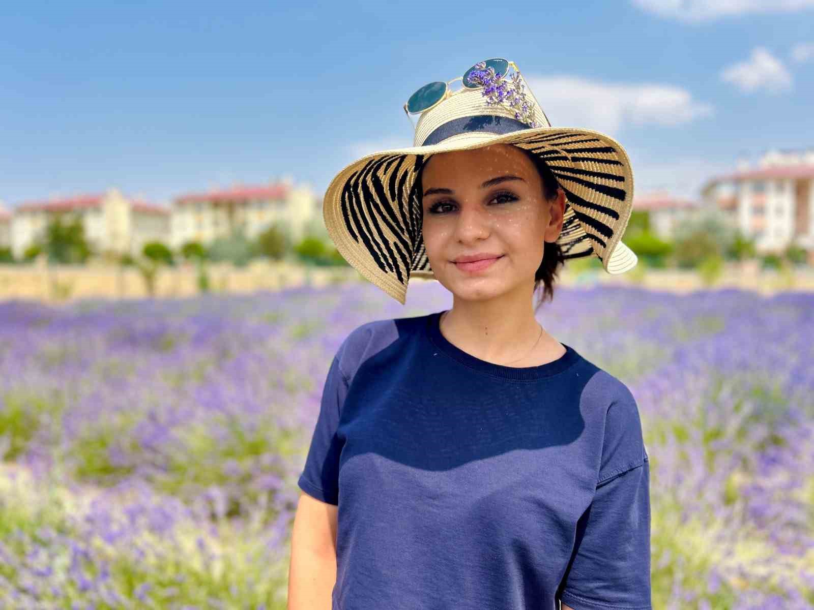 Van YYÜ’de 10 yılda 300 tür bitki yetiştirildi