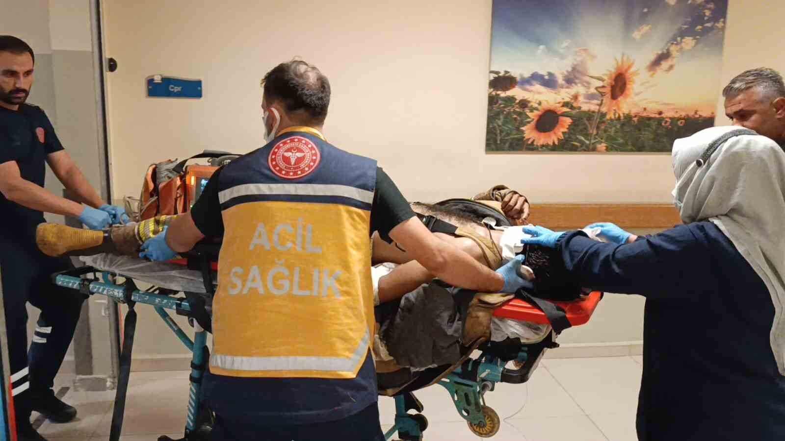 Bursa’da geri dönüşüm tesisinde yangın: 1 itfaiye eri ağır yaralandı