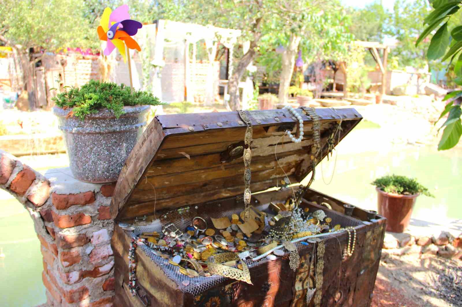 Kadın girişimci eski balık lokantasını fotoğraf platosuna dönüştürdü: 