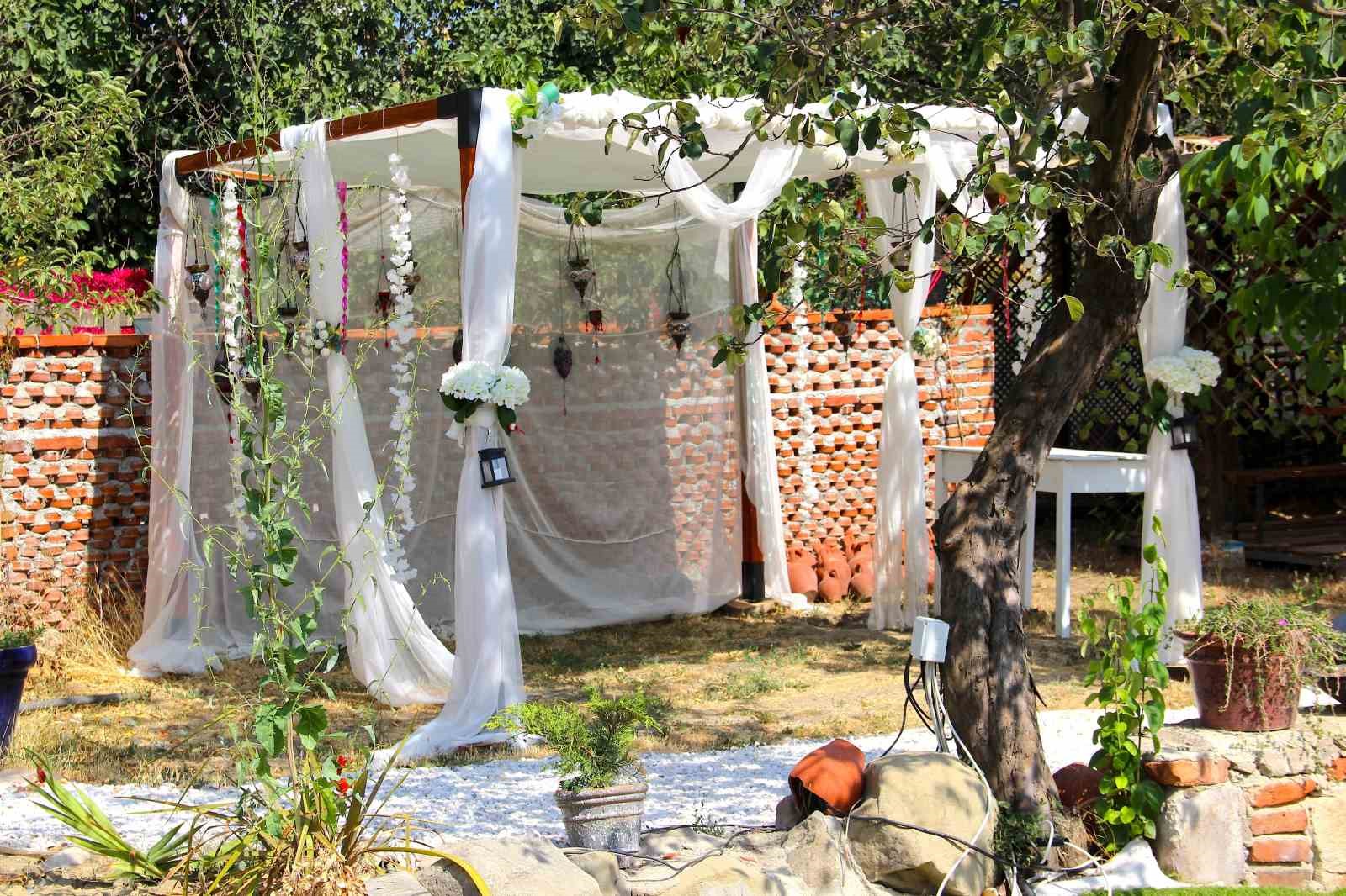 Kadın girişimci eski balık lokantasını fotoğraf platosuna dönüştürdü: 