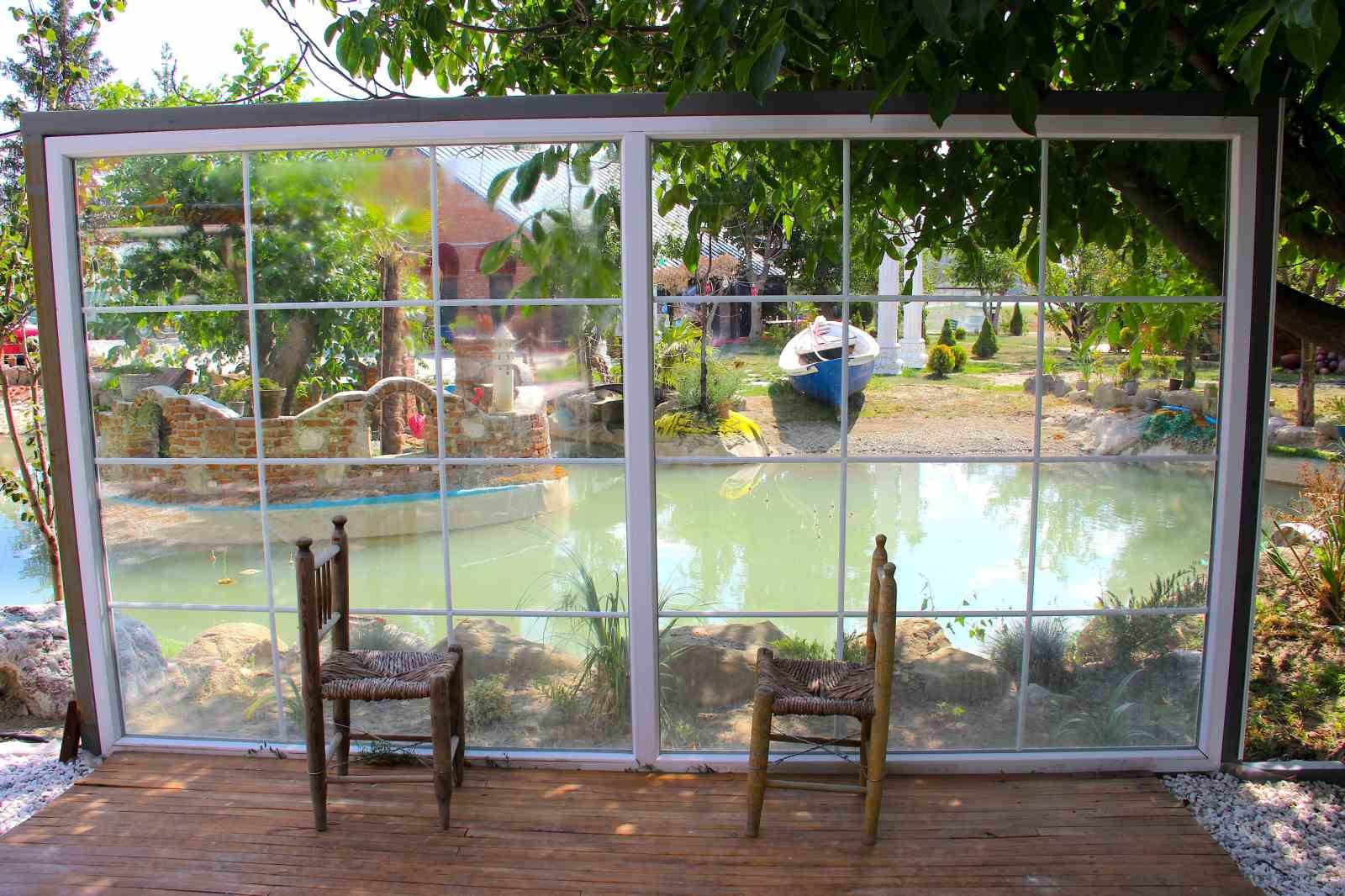 Kadın girişimci eski balık lokantasını fotoğraf platosuna dönüştürdü: 