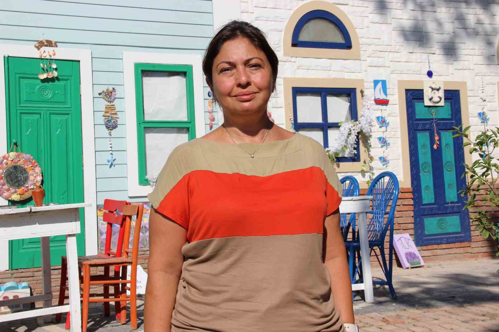 Kadın girişimci eski balık lokantasını fotoğraf platosuna dönüştürdü: 