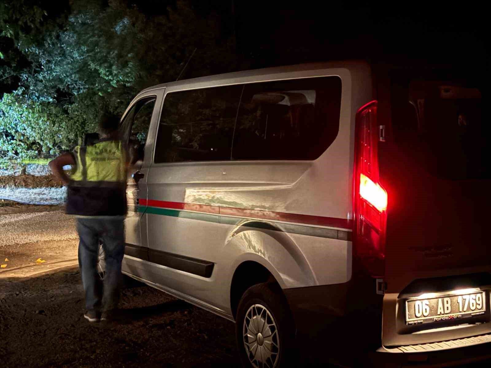 Husumetli olduğu amcasının oğlunu tüfekle vurarak öldürdü