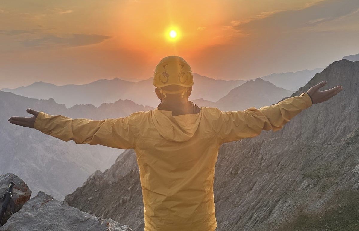 Vanlı dağcılar aynı gün Artos ve Sümbül Dağı’nda zirve yaptı