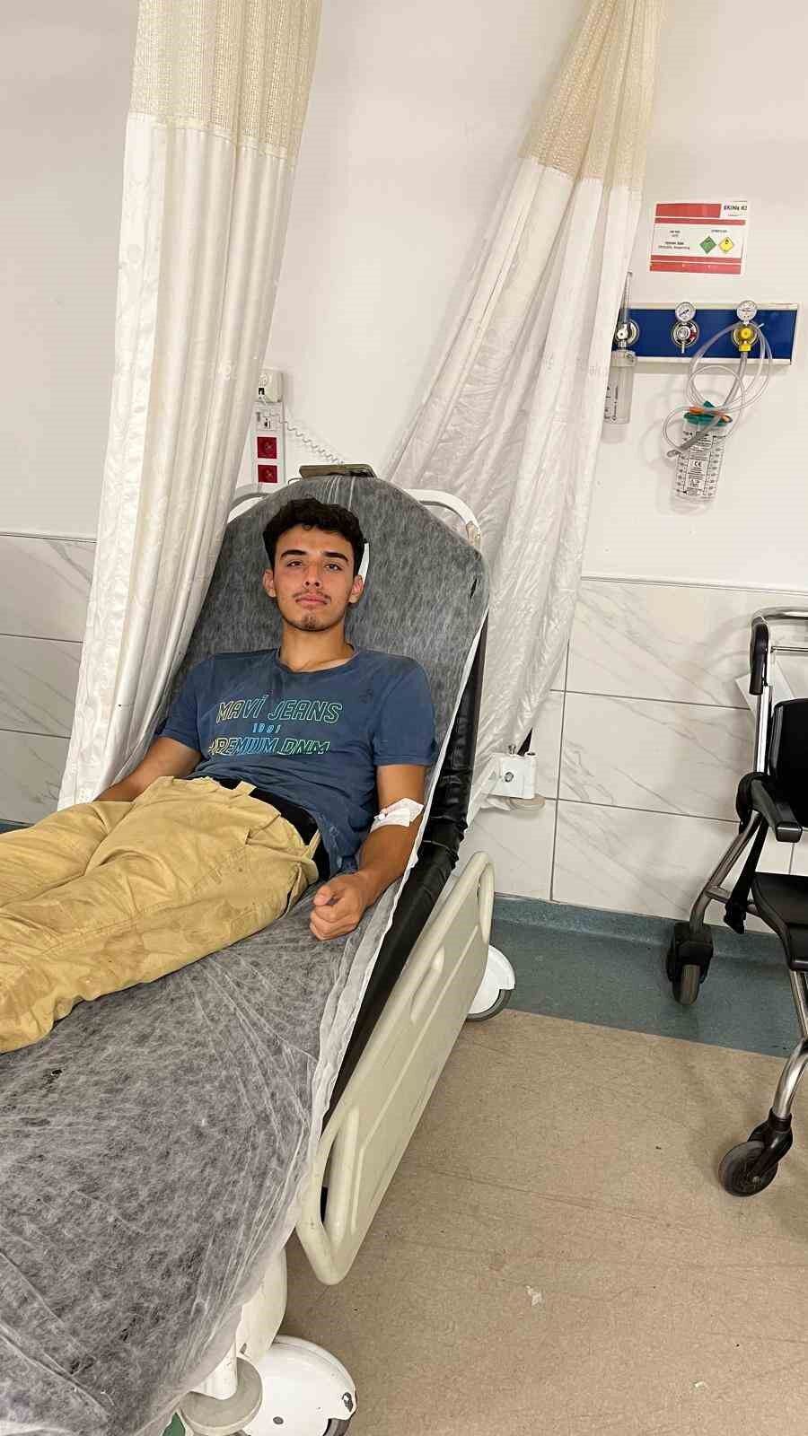 Antalya’da arazöz devrildi: 2 orman işçisi yaralı