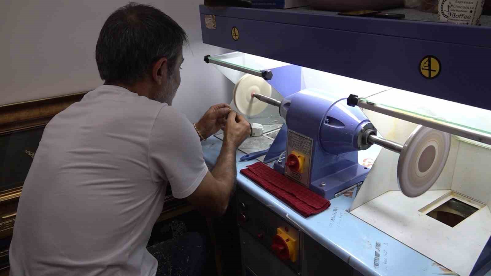 Tespih sanatı Van’da yaşatılıyor