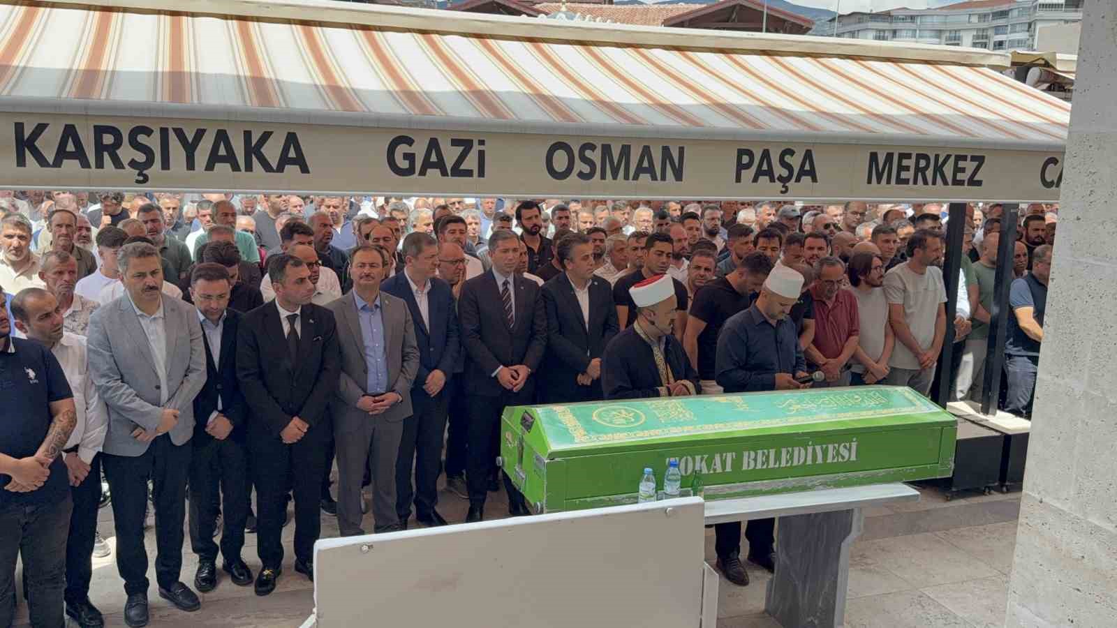 Tokat’ta otomobilin çarptığı motosikletli çift toprağa verildi