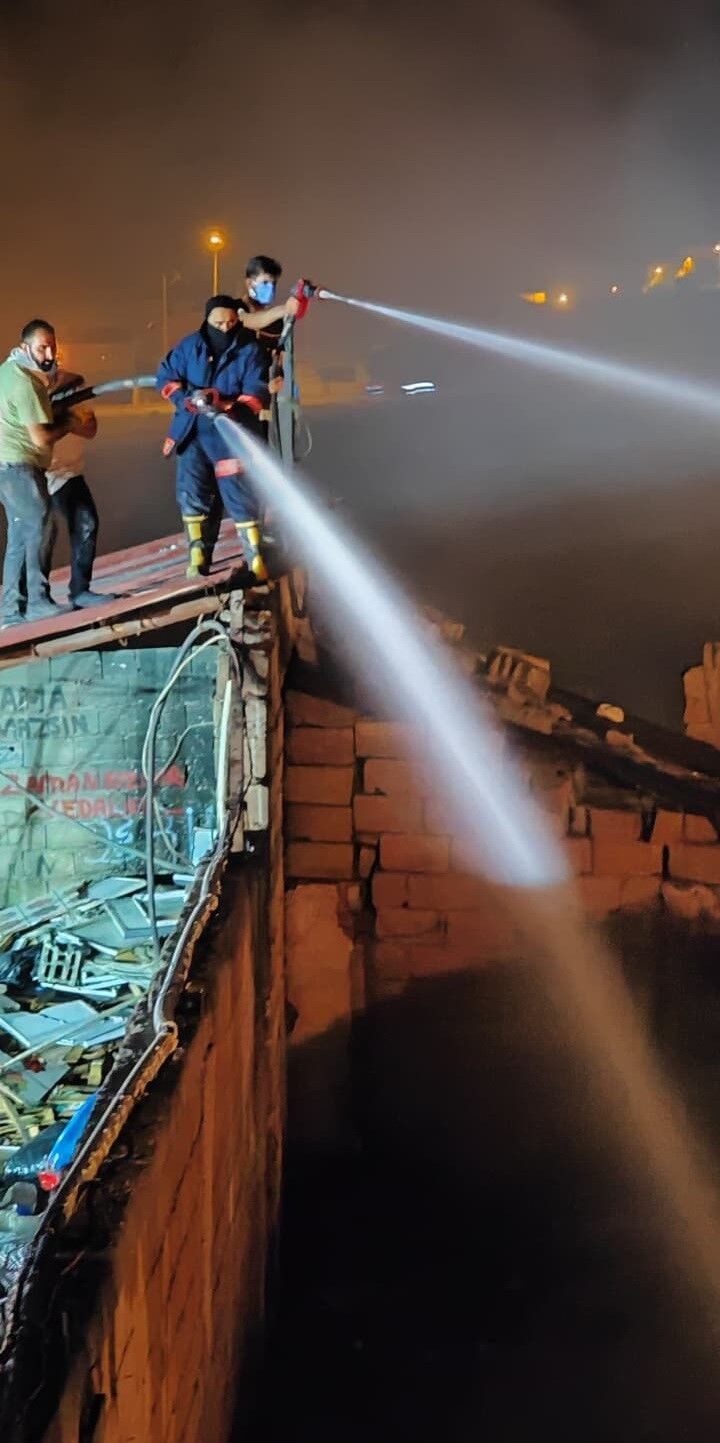 Çöp toplama merkezinde yangın