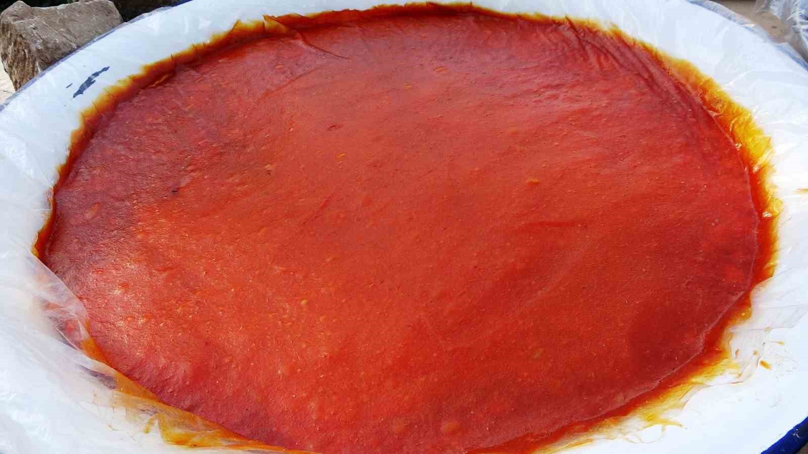 Van’da kayısı kurutma dönemi başladı