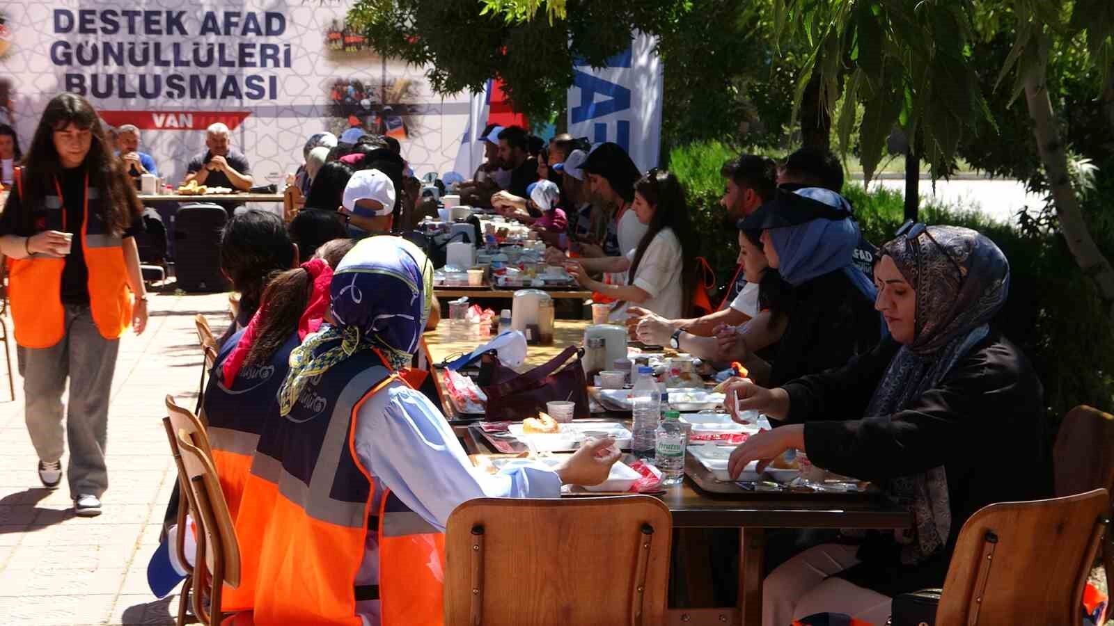 Van’da Destek AFAD Gönüllüleri Buluşması etkinliği gerçekleştirildi