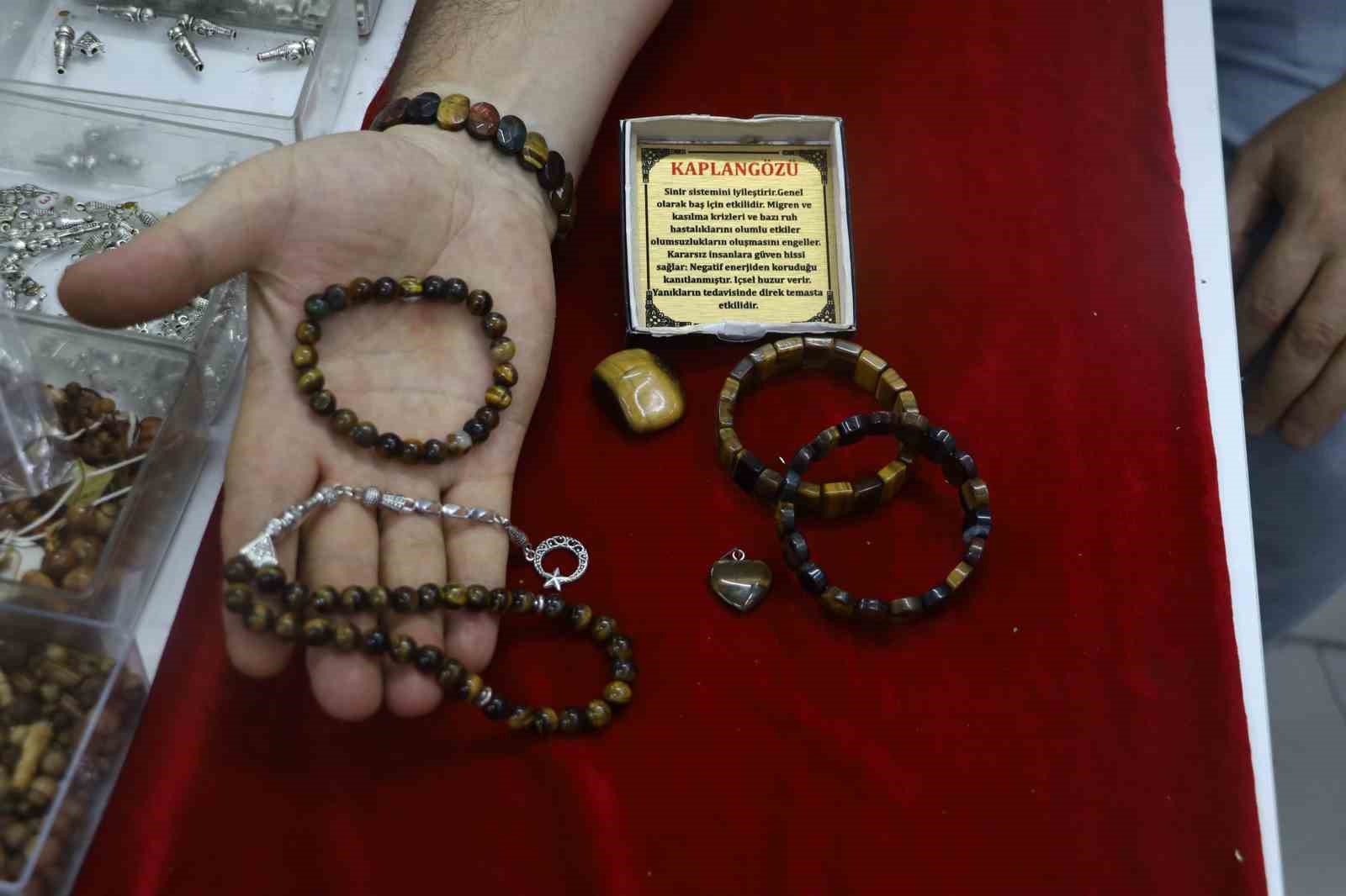 Doğal taşlara ilgi, döneme ve ihtiyaçlara göre değişiyor