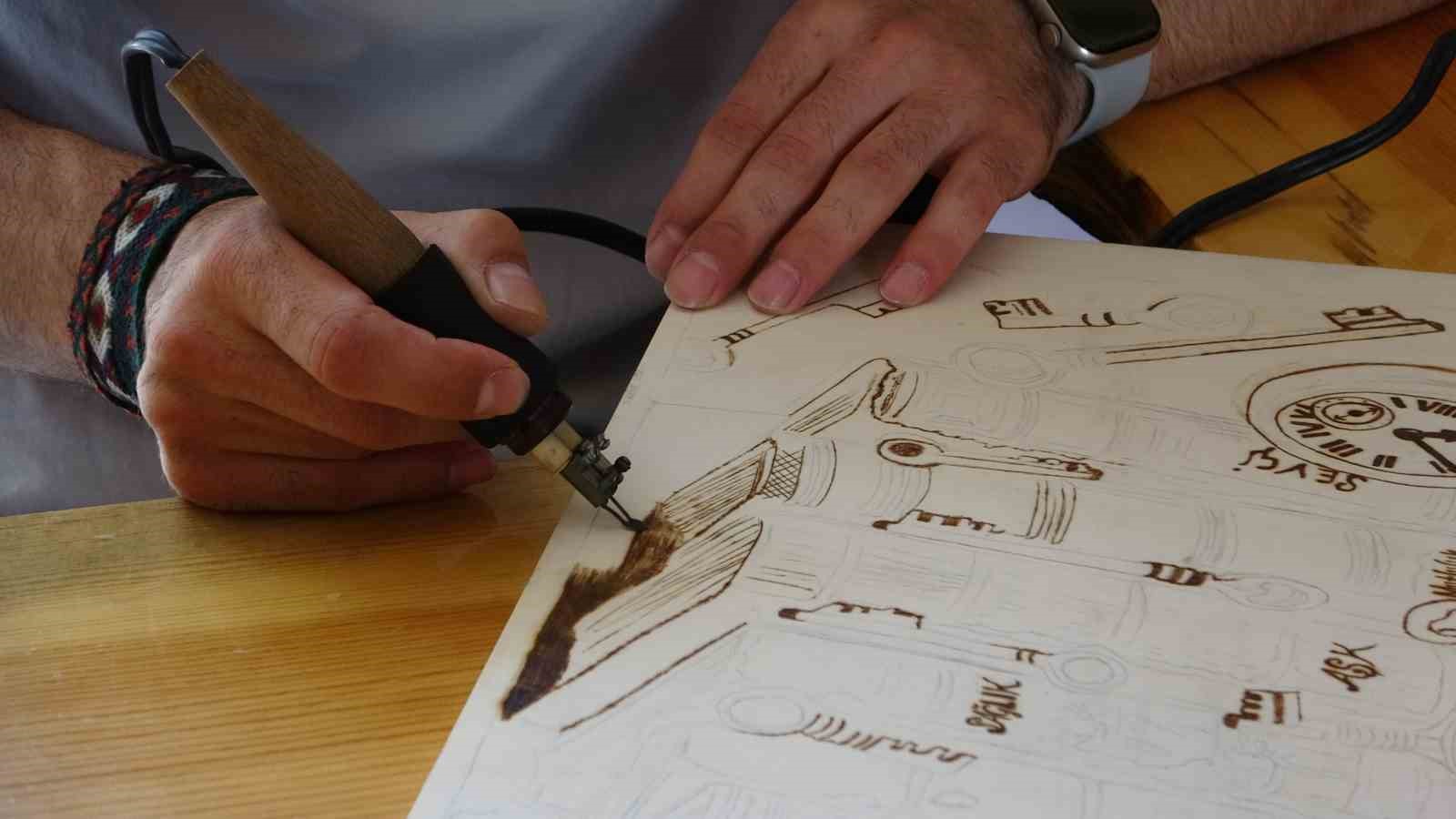 Bahçesaray’ın ceviz ağaçları sanat eserine dönüşüyor