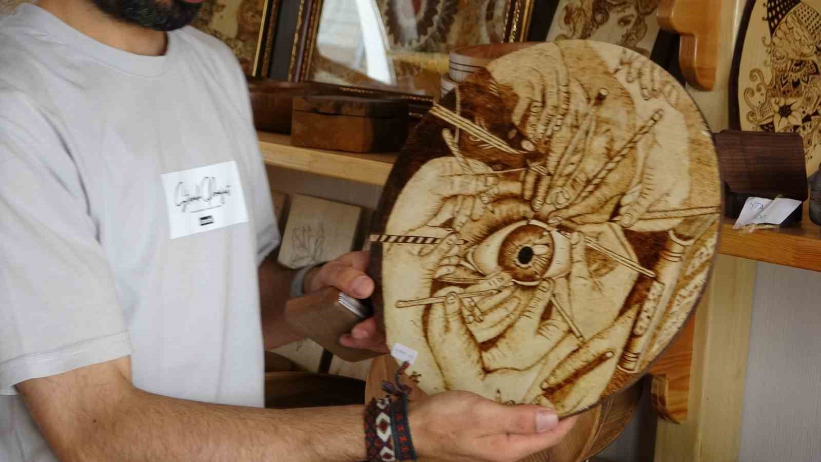 Bahçesaray’ın ceviz ağaçları sanat eserine dönüşüyor