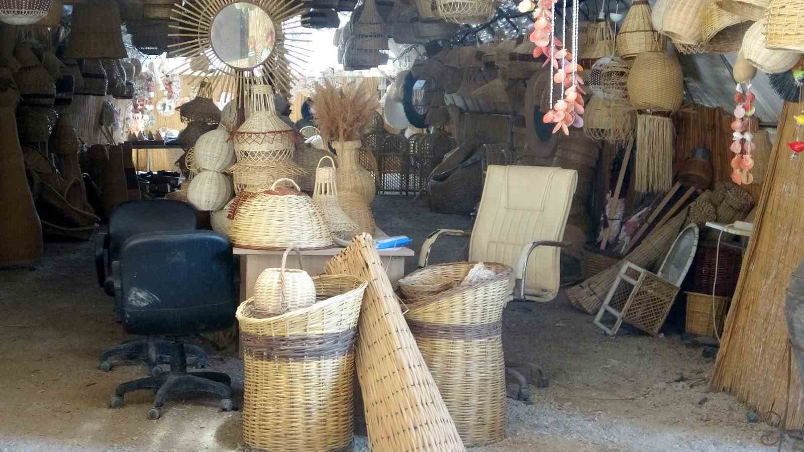 Üç kuşaktır süren sanat: Aydeniz ailesi el emeğini geleceğe taşıyor