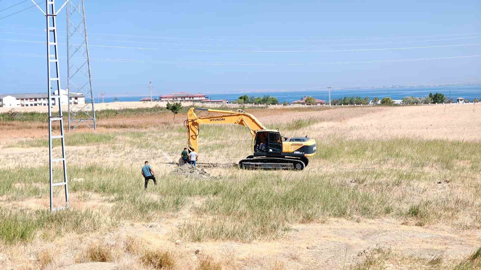 Edremit Ağız ve Diş Sağlığı Merkezi için ilk kazma vuruldu