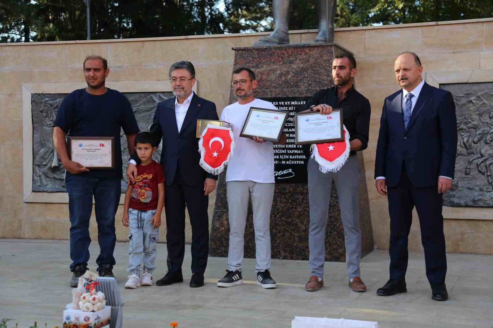 Tarım ve Orman Bakanı Yumaklı’dan vatandaşlara çağrı