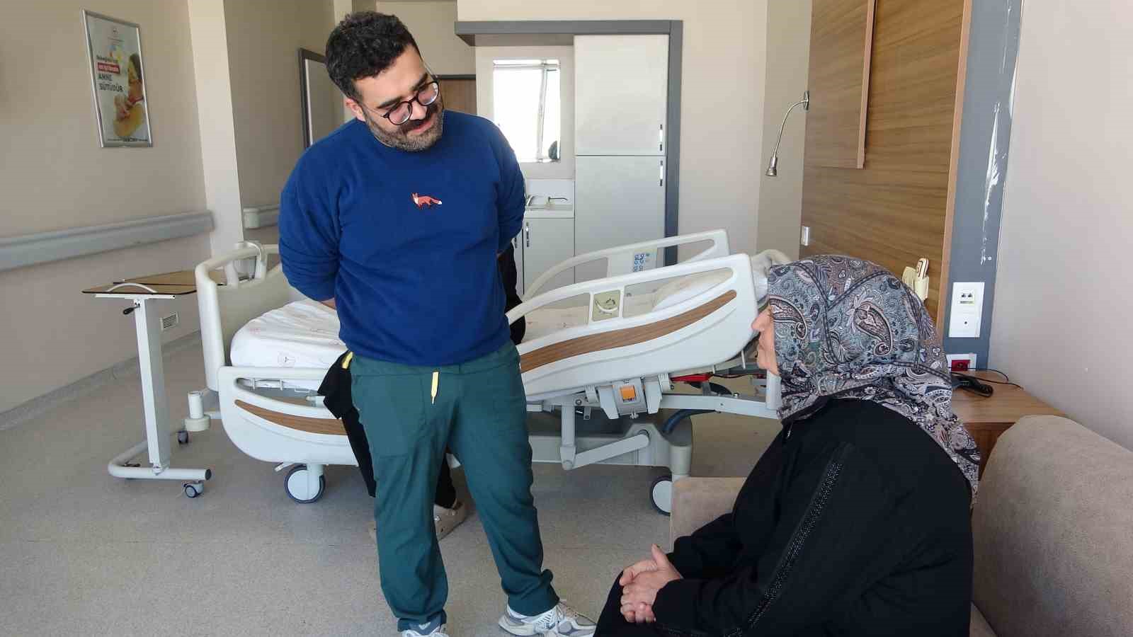 Van’da 100’den fazla hastaya izsiz cerrahi uygulandı