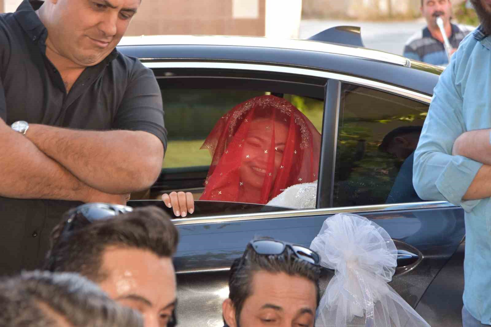 Taylandlı Apinya, Denizli’ye gelin gelerek müslüman oldu