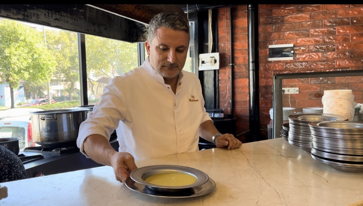 Romantizmin bedelini restorana kesti