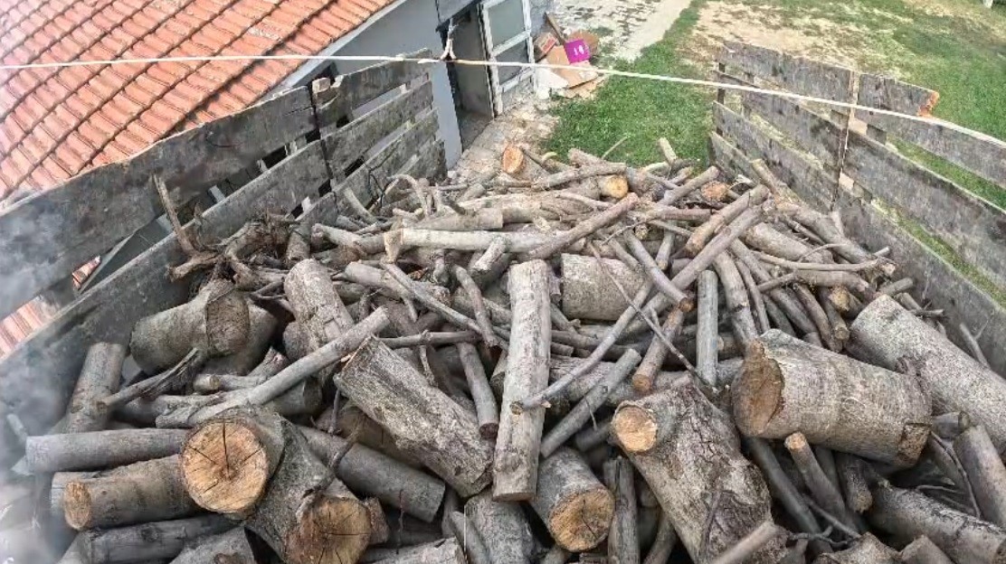 Köylerde kışlık odun hazırlığı