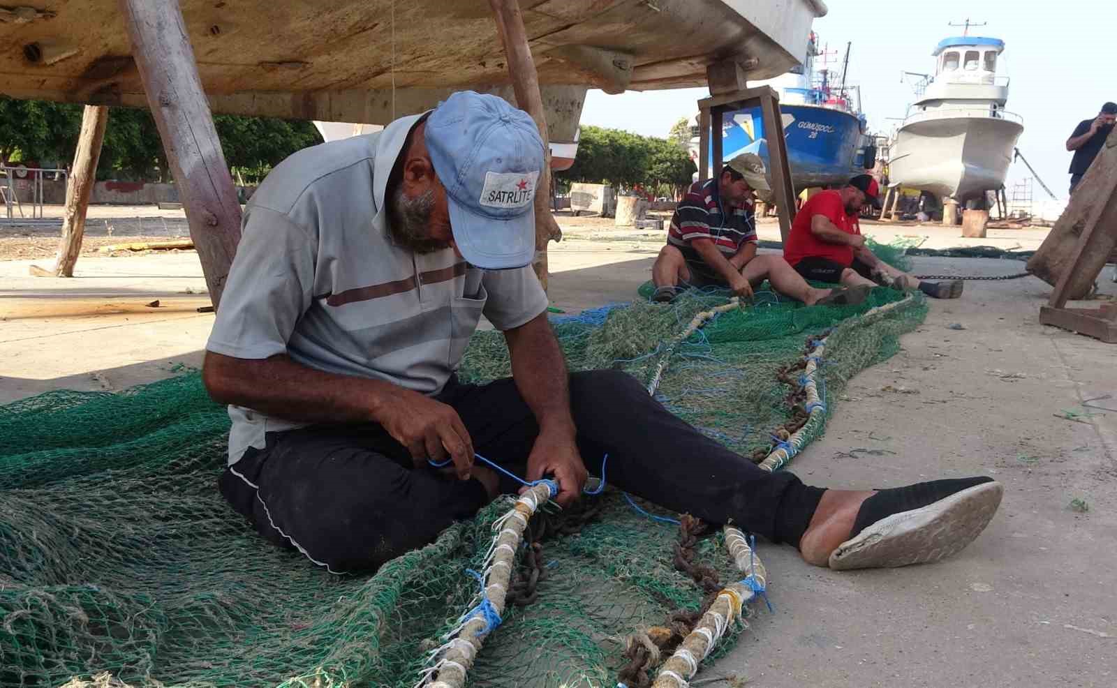 Akdenizli balıkçılar ’Vira Bismillah’ demeye hazırlanıyor