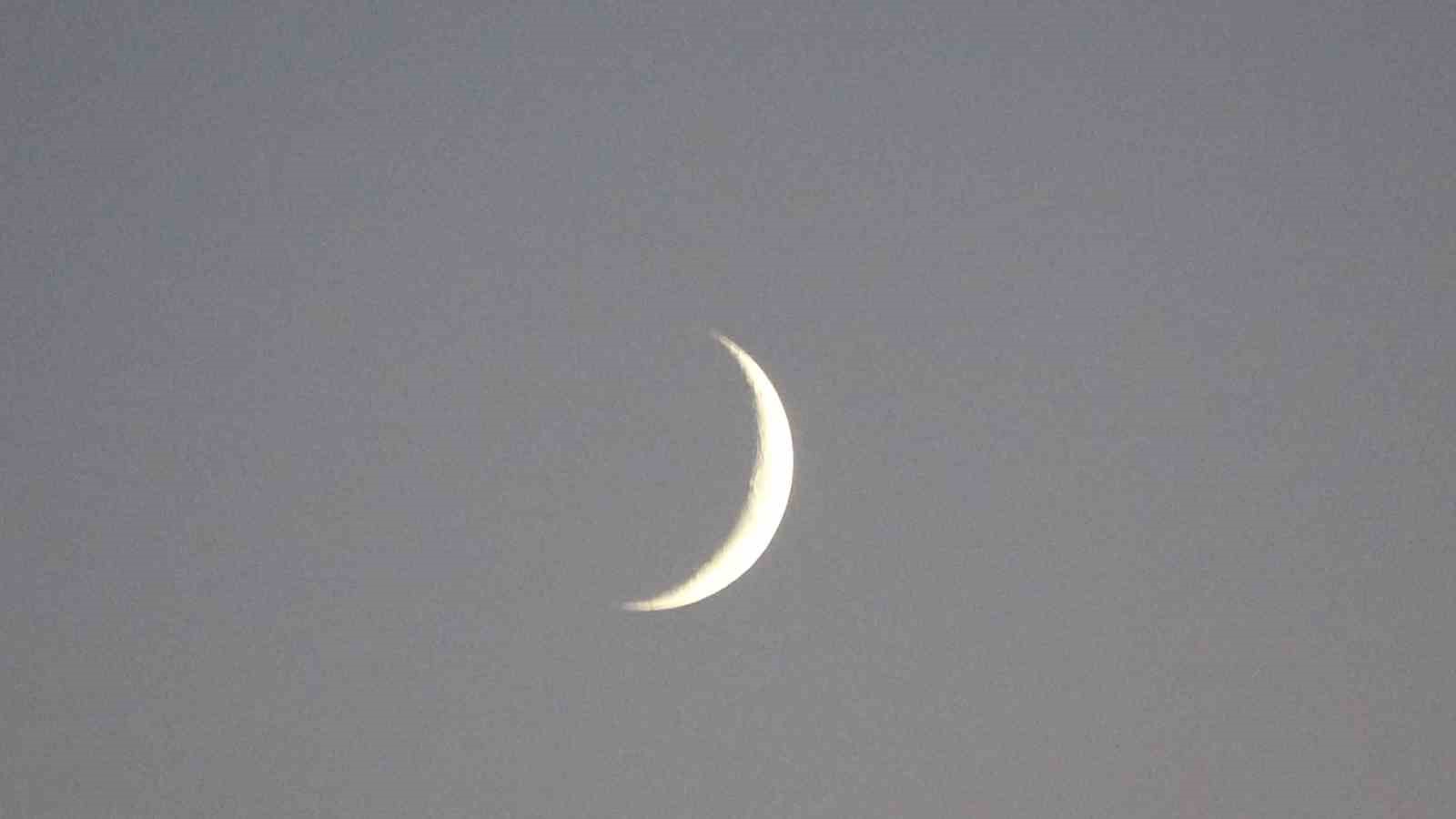 Hilal ay, Van semalarında göz kamaştırdı