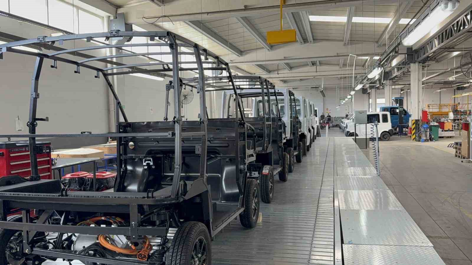Yüzde 100 yerli elektrikli araç seri üretime hazır