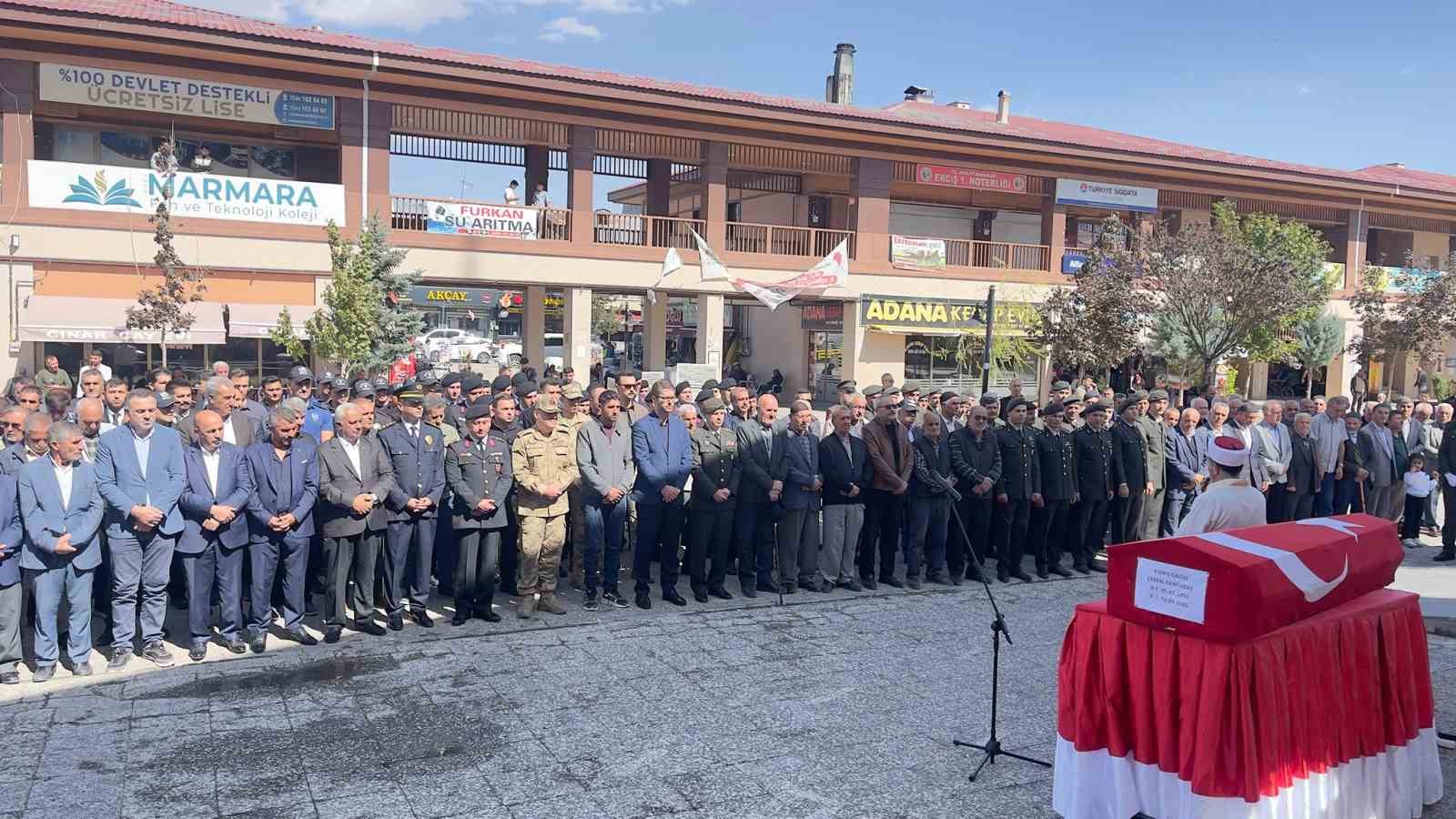 Van’da Kıbrıs gazisi son yolculuğuna uğurlandı