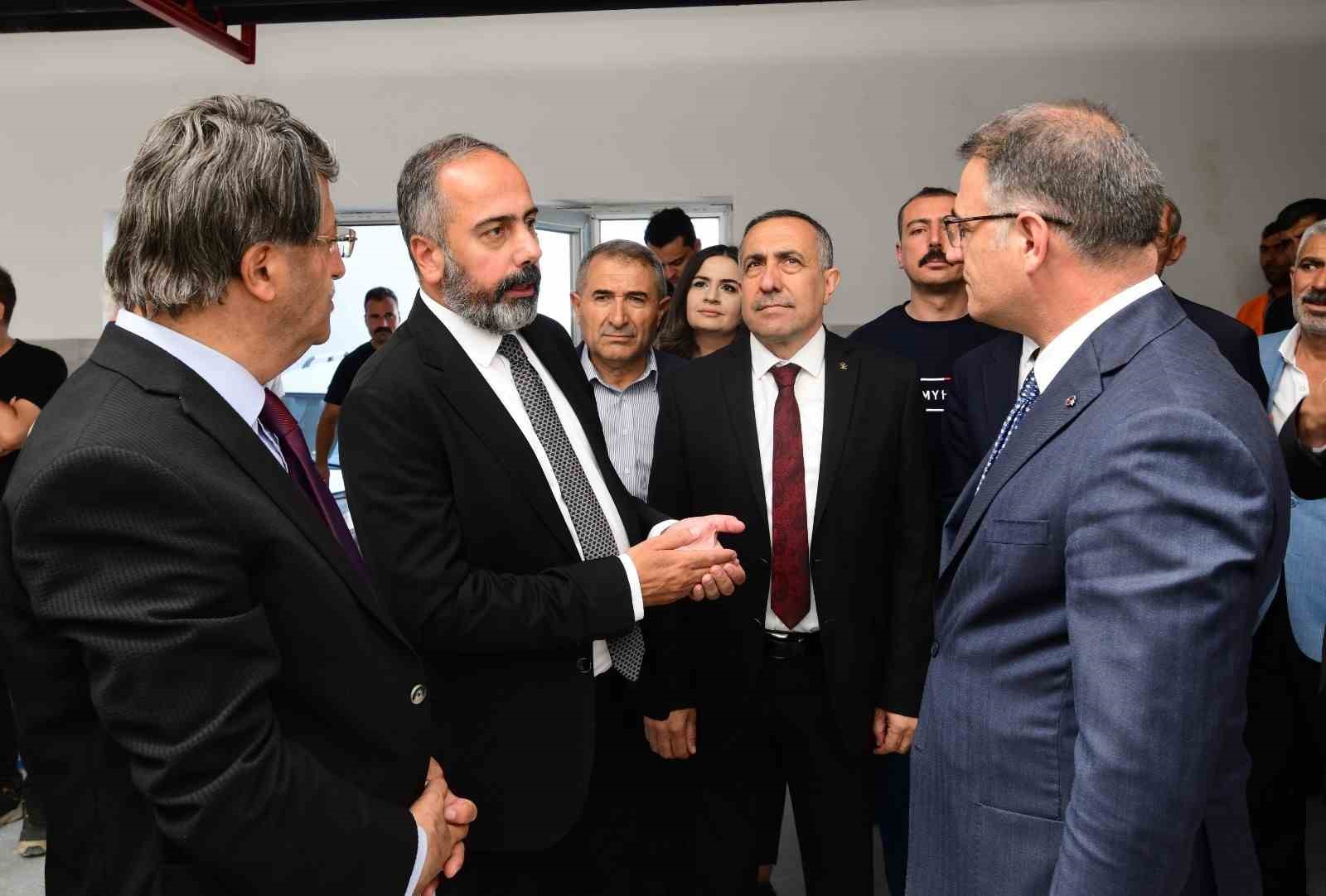 Van YYÜ’de sağlık ve eğitim yatırımlarında büyük hamle