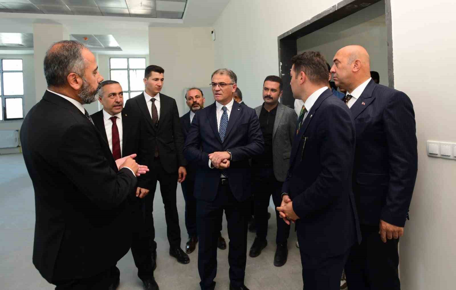 Van YYÜ’de sağlık ve eğitim yatırımlarında büyük hamle