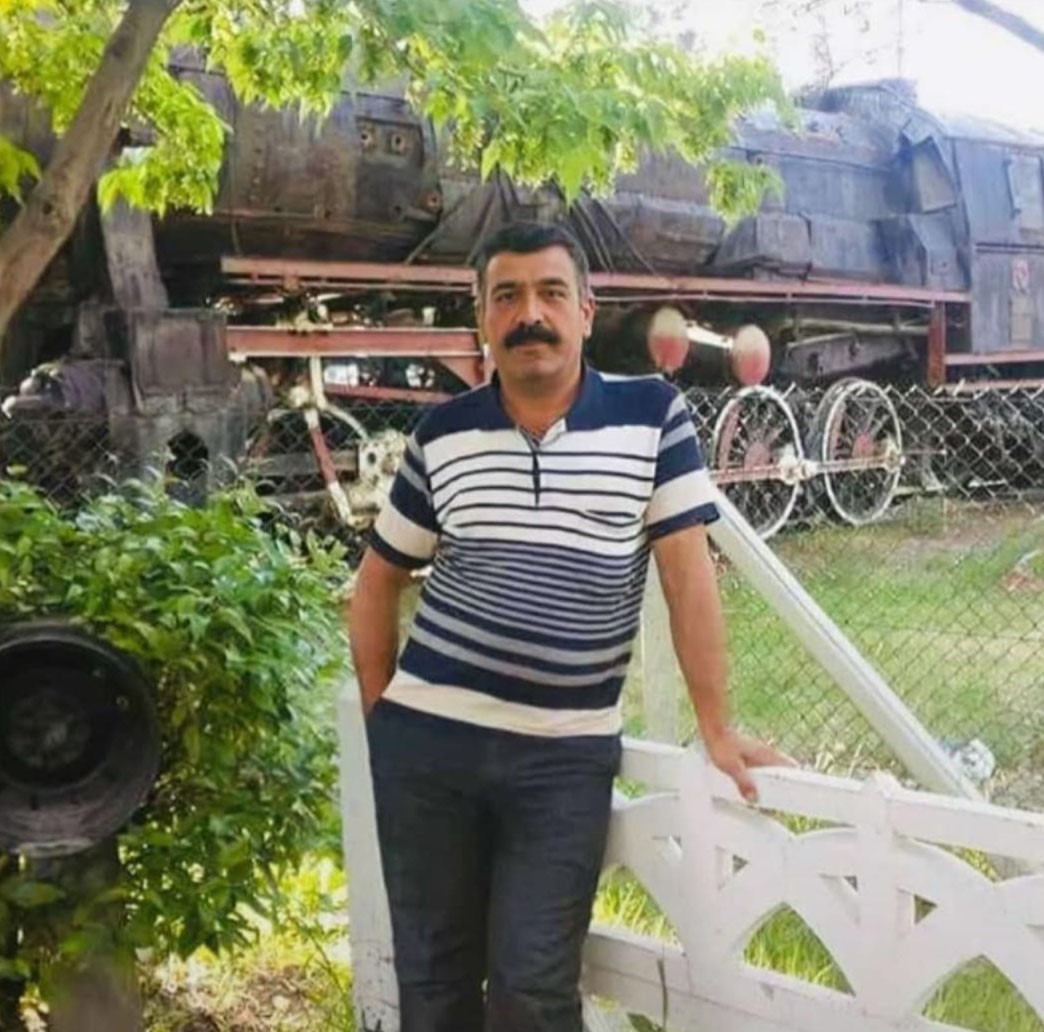 Freni boşalan vinç kayalığa çarptı: 1 ölü, 1 yaralı