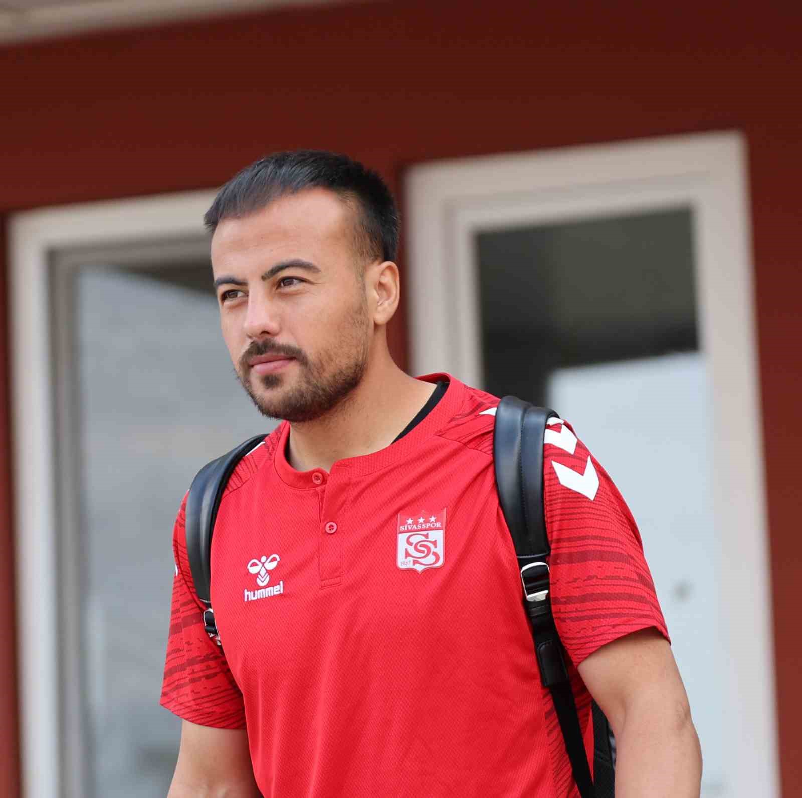 Sivasspor kafilesi Van’a gitti