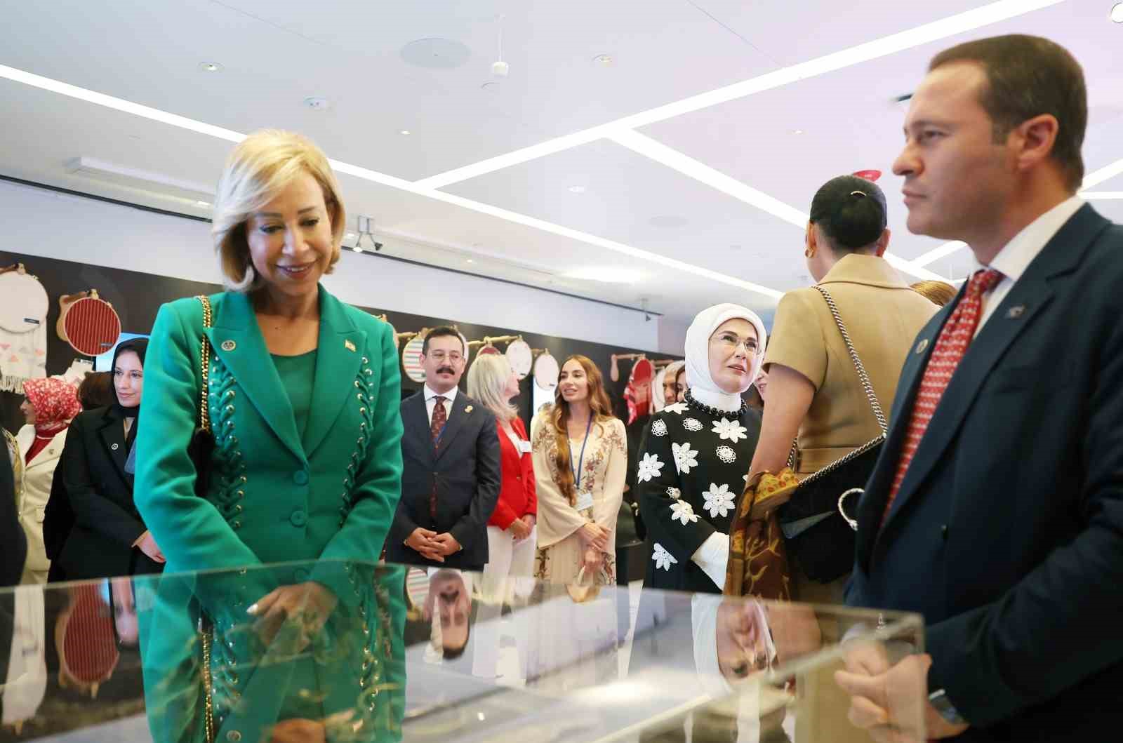 Kütahya çinisi New York Türkevi’nde tanıtıldı