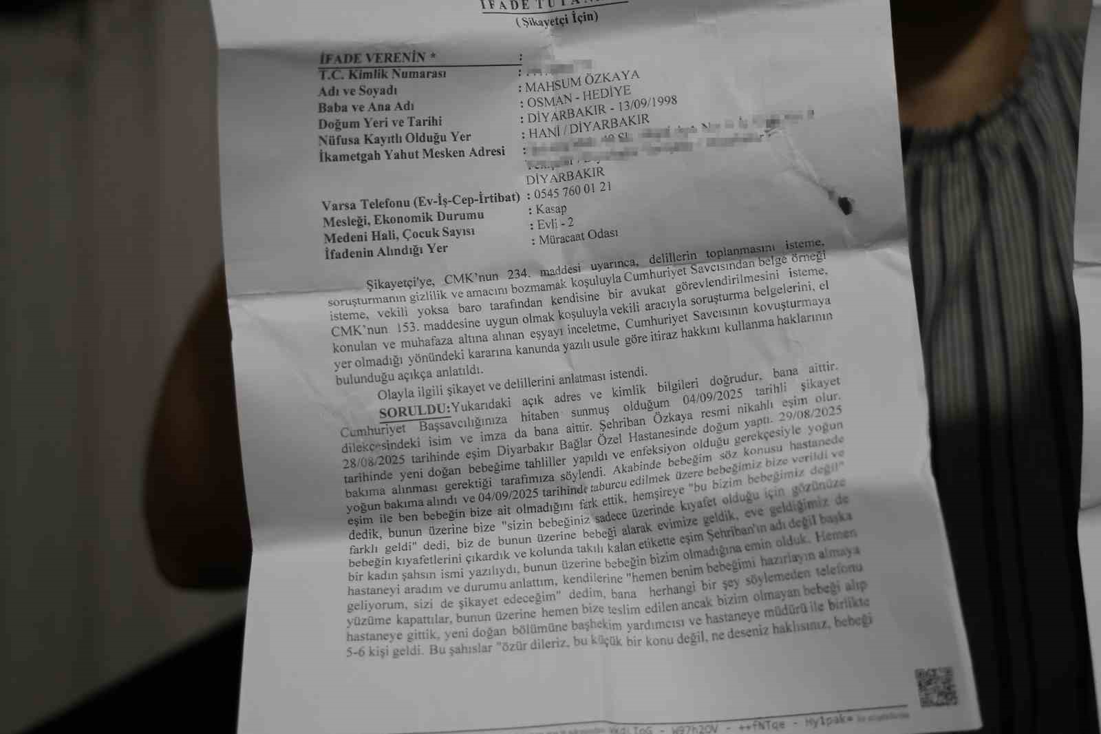 Diyarbakır’da yeni doğan bebekler karıştırıldı, gerçek evde fark edilen ’bileklikte’ ortaya çıktı