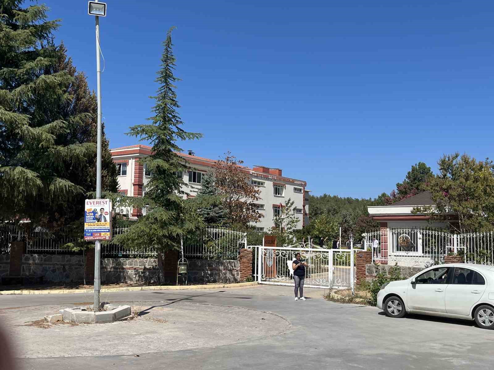 Liselilerin tehlikeli şakasında bir öğrenci ölümden döndü