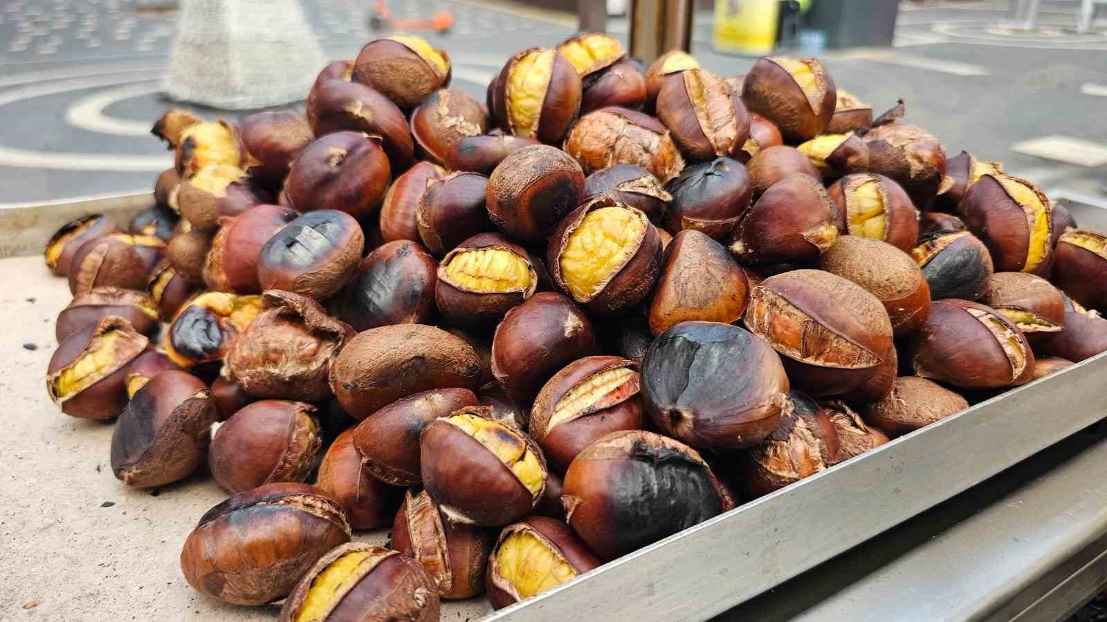 Kestane tezgahlarda yerini aldı