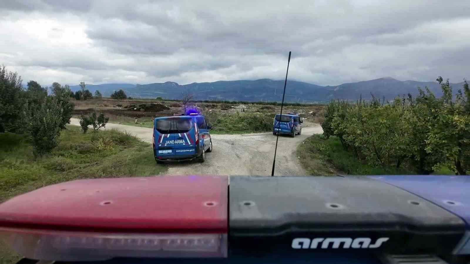 Bir yıllık emekleri çalınmasın diye gece gündüz nöbet tutuyorlar