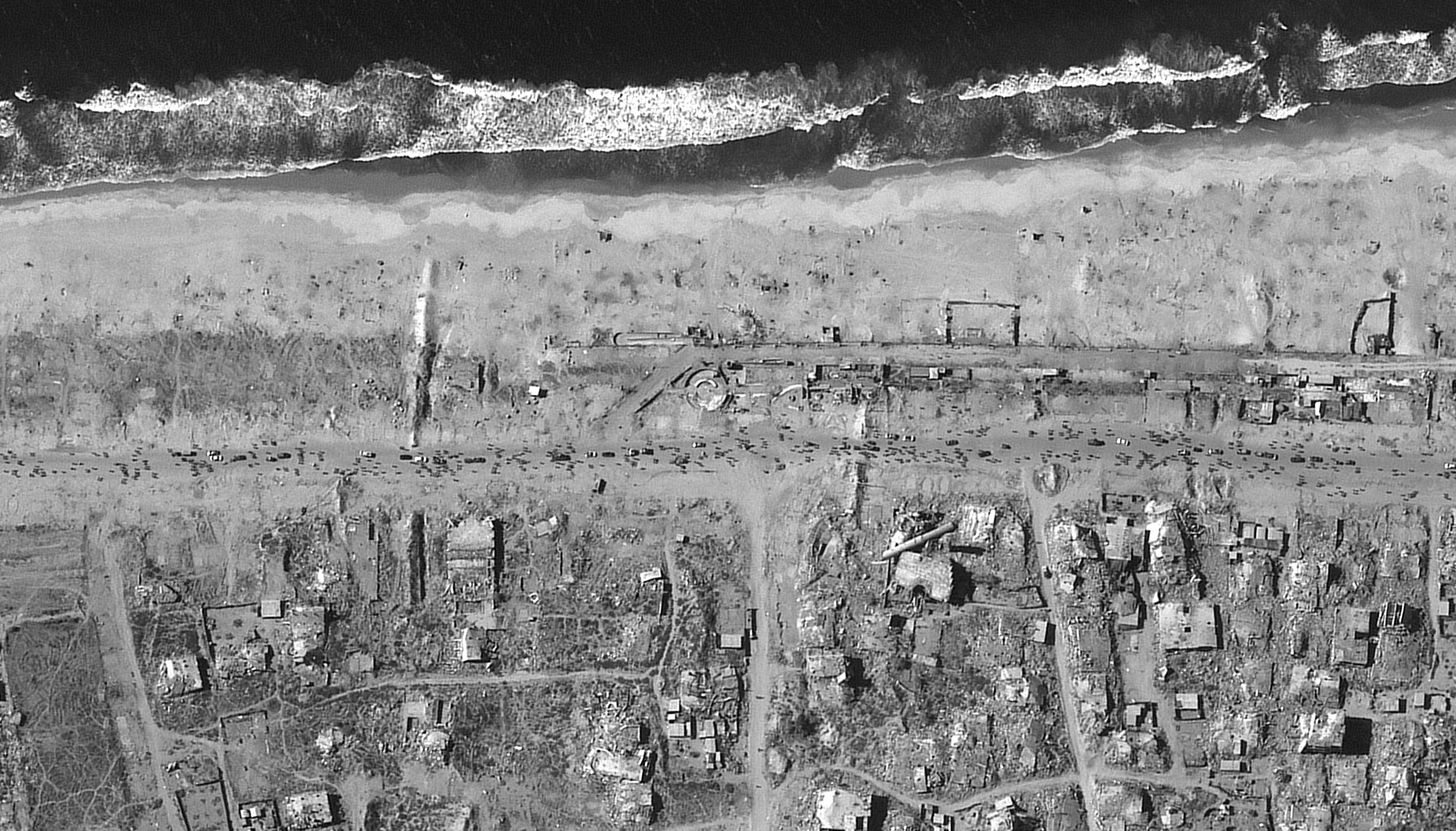 İsrail, Gazze'yi enkaza çevirdi